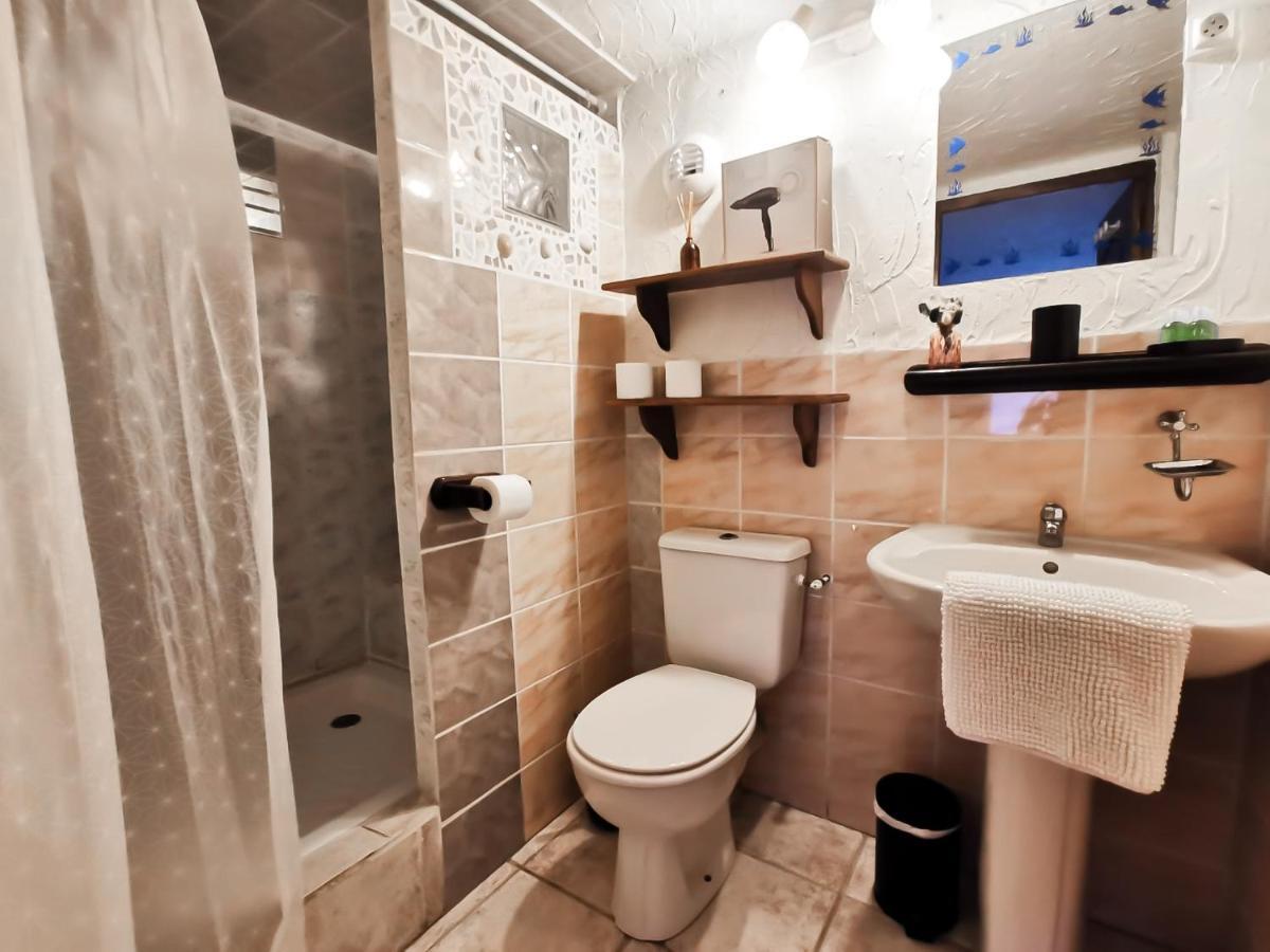 Les Chambres Du Roc Le Roc Bagian luar foto